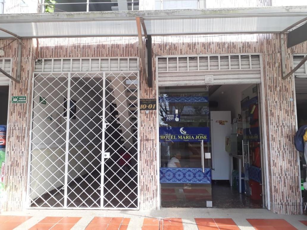 Hotel Maria Jose บิยาบิเซนซิโอ ภายนอก รูปภาพ