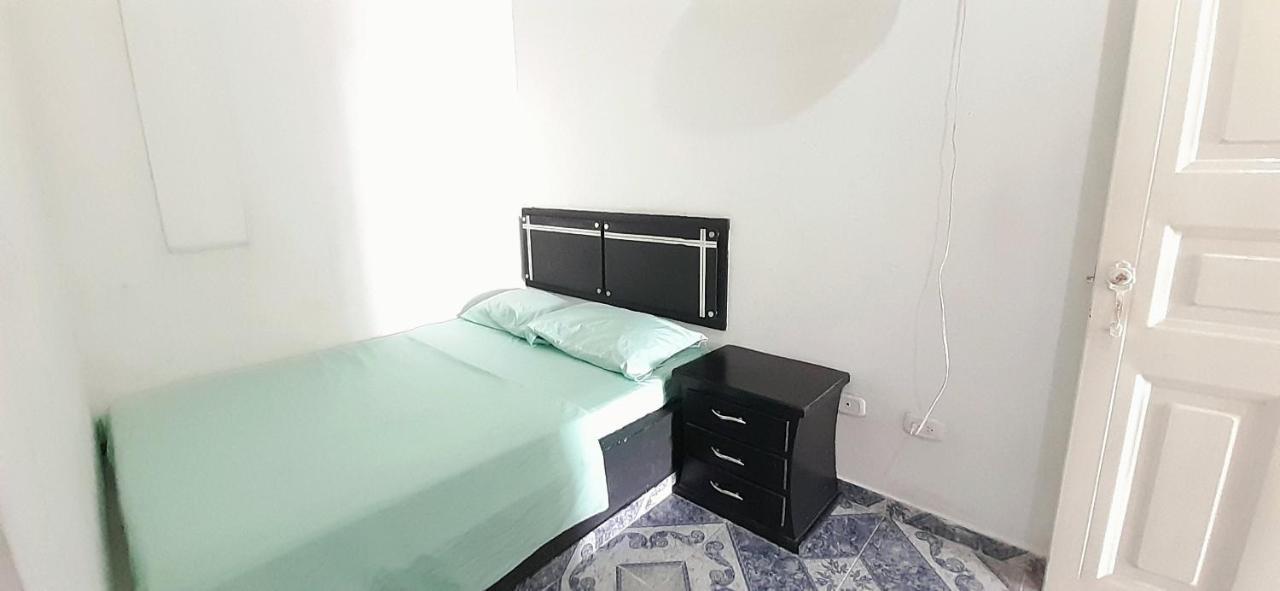 Hotel Maria Jose บิยาบิเซนซิโอ ภายนอก รูปภาพ